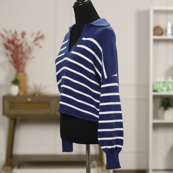 Kerri Rosenthal XO Women's V-Neck Heart Sweater in Blue and White Stripes- NWT - Picture 4 of 8
